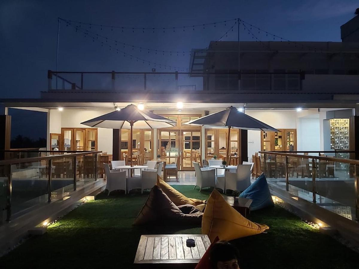 Luminor Hotel Banyuwangi By Wh Dış mekan fotoğraf